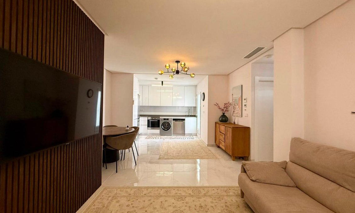 Használt Ingatlanok - Apartman -
Torrevieja - Aguas Nuevas