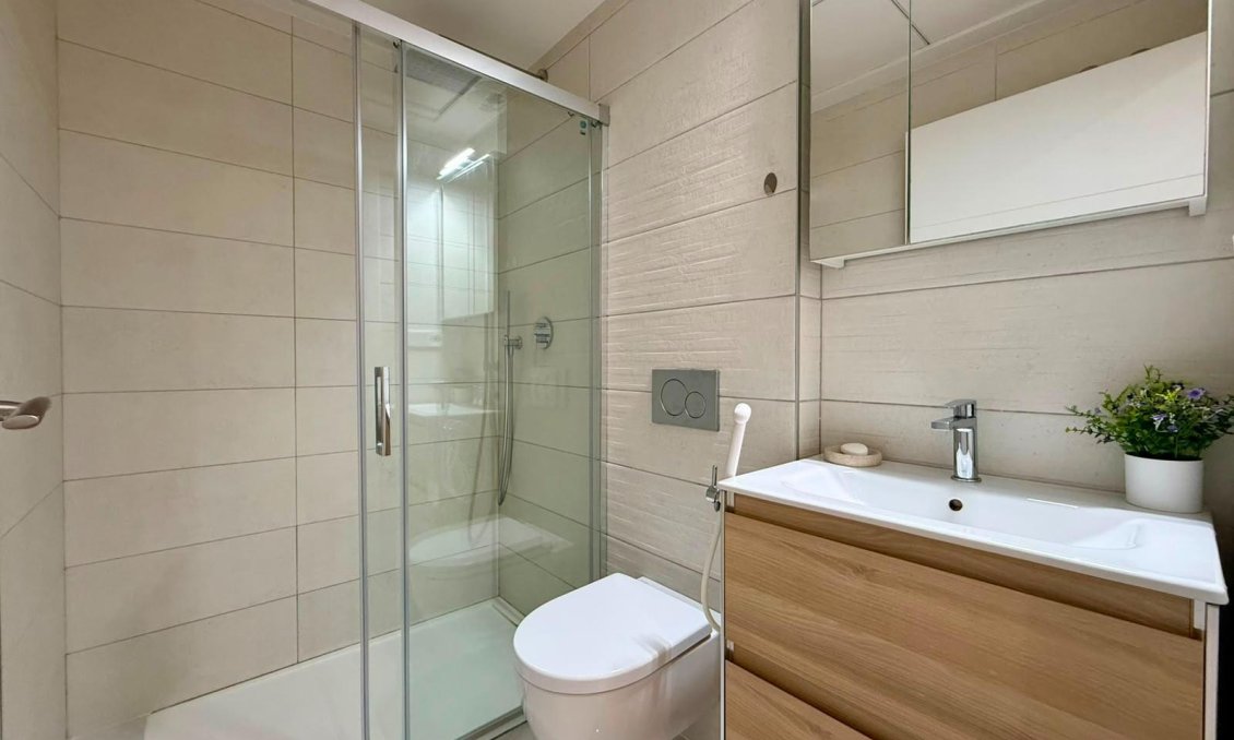 Használt Ingatlanok - Apartman -
Torrevieja - Aguas Nuevas