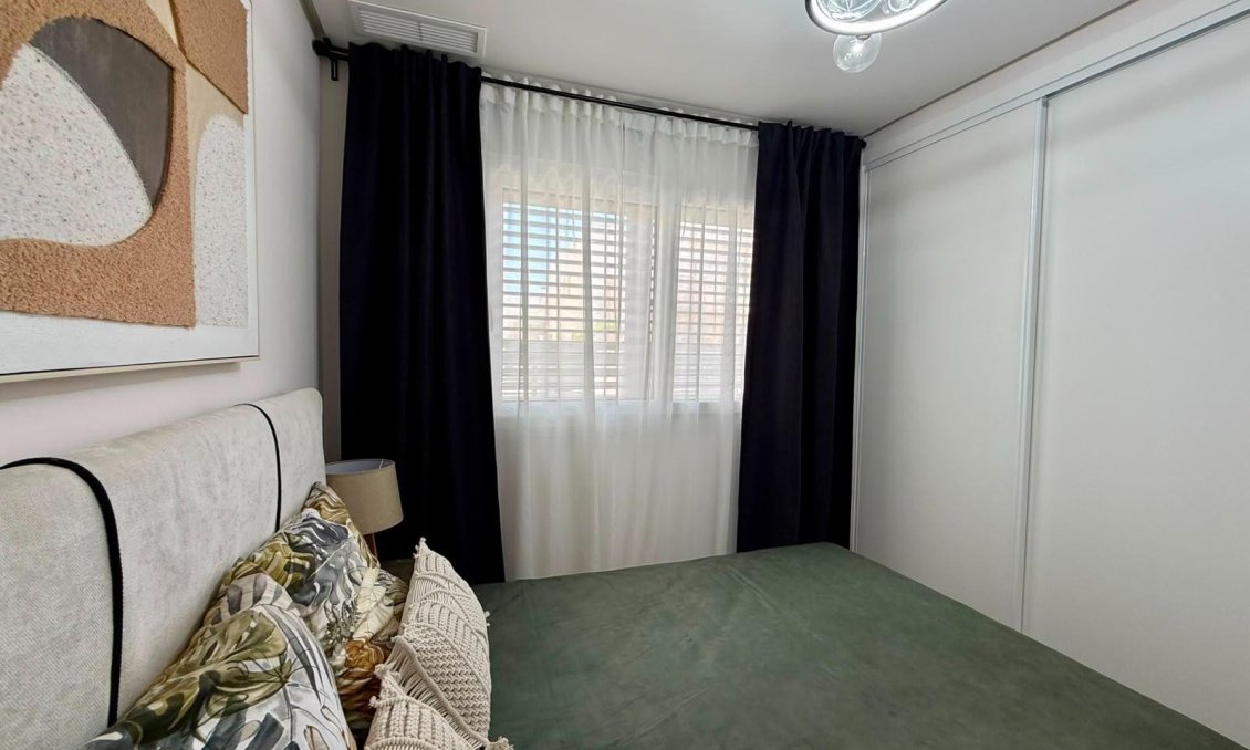Használt Ingatlanok - Apartman -
Torrevieja - Aguas Nuevas