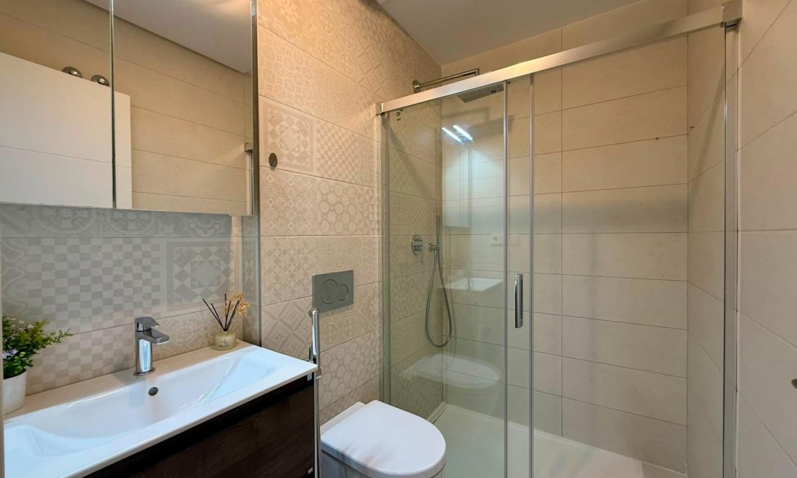 Használt Ingatlanok - Apartman -
Torrevieja - Aguas Nuevas