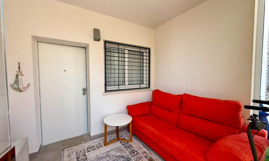 Használt Ingatlanok - Apartman -
Torrevieja - Aguas Nuevas