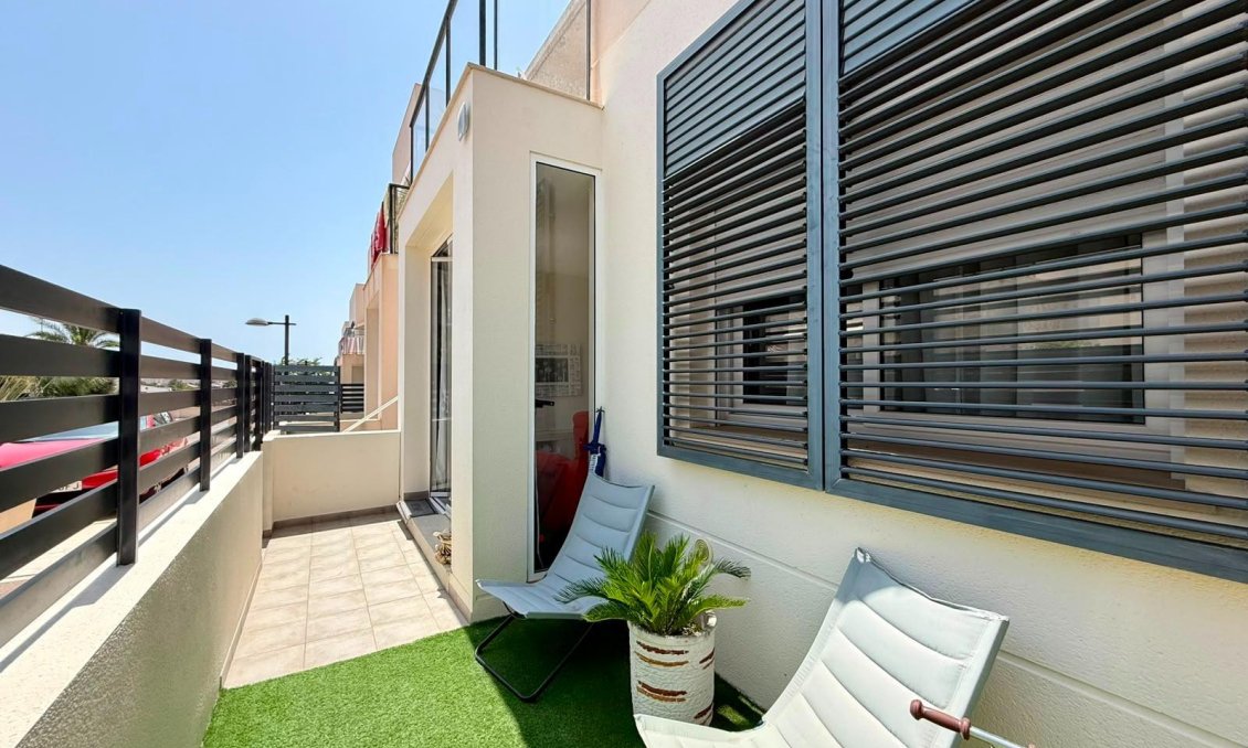 Használt Ingatlanok - Apartman -
Torrevieja - Aguas Nuevas