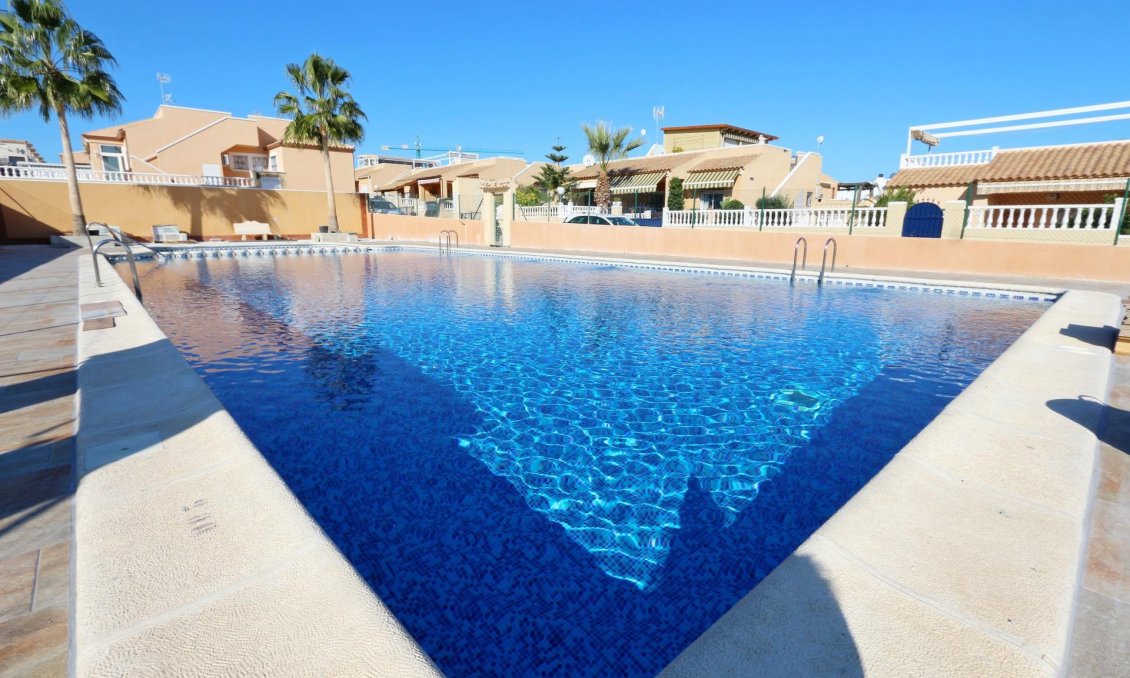 Használt Ingatlanok - Apartman -
Orihuela Costa - Costa Blanca