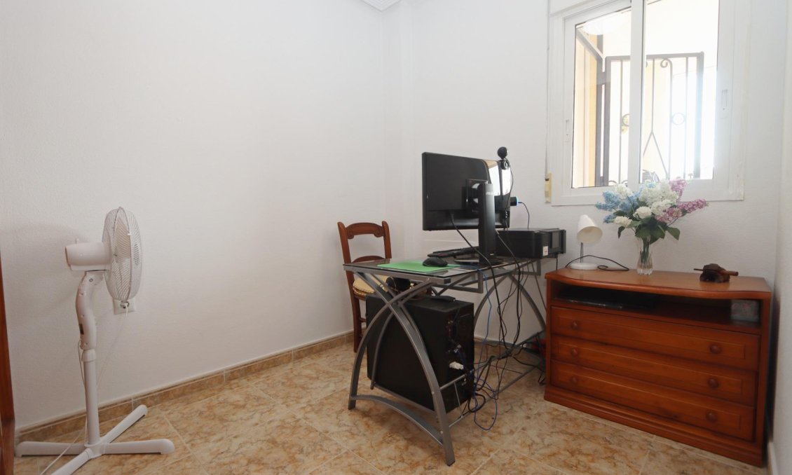 Használt Ingatlanok - Apartman -
Orihuela Costa - Costa Blanca