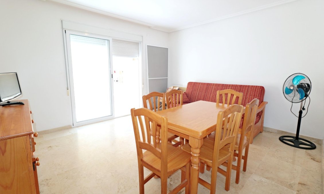 Használt Ingatlanok - Apartman -
Torrevieja - Playa del Cura