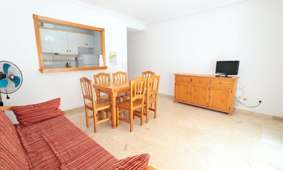 Használt Ingatlanok - Apartman -
Torrevieja - Playa del Cura