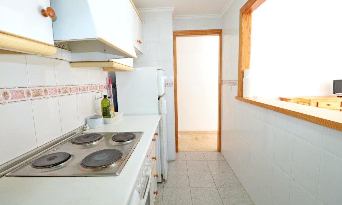 Használt Ingatlanok - Apartman -
Torrevieja - Playa del Cura