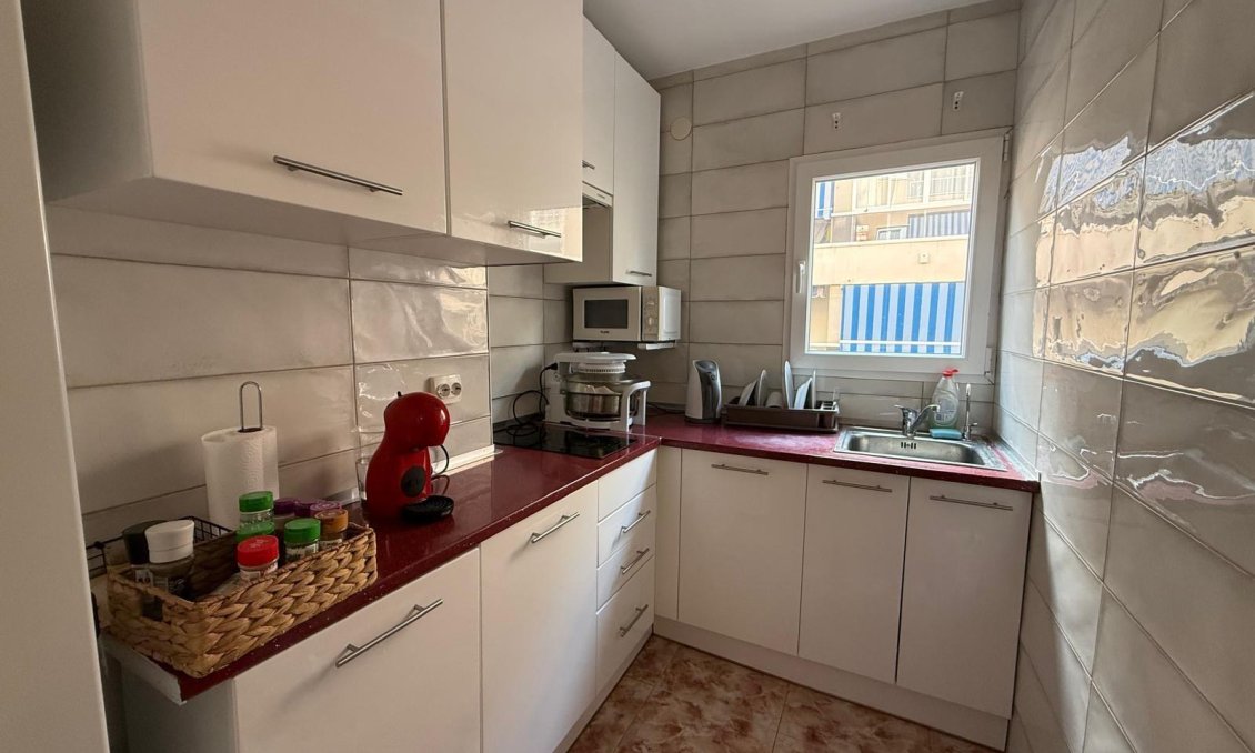 Resale - Apartment -
Torrevieja - Playa de los Locos