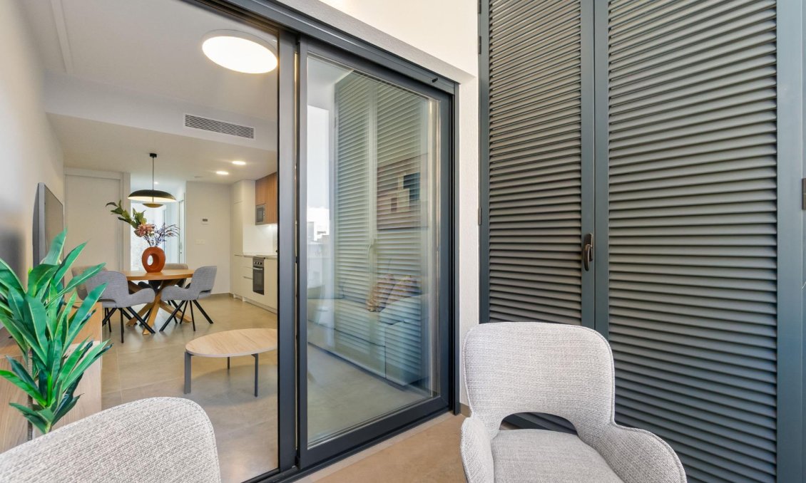 Használt Ingatlanok - Apartman -
Torrevieja - Playa del Cura
