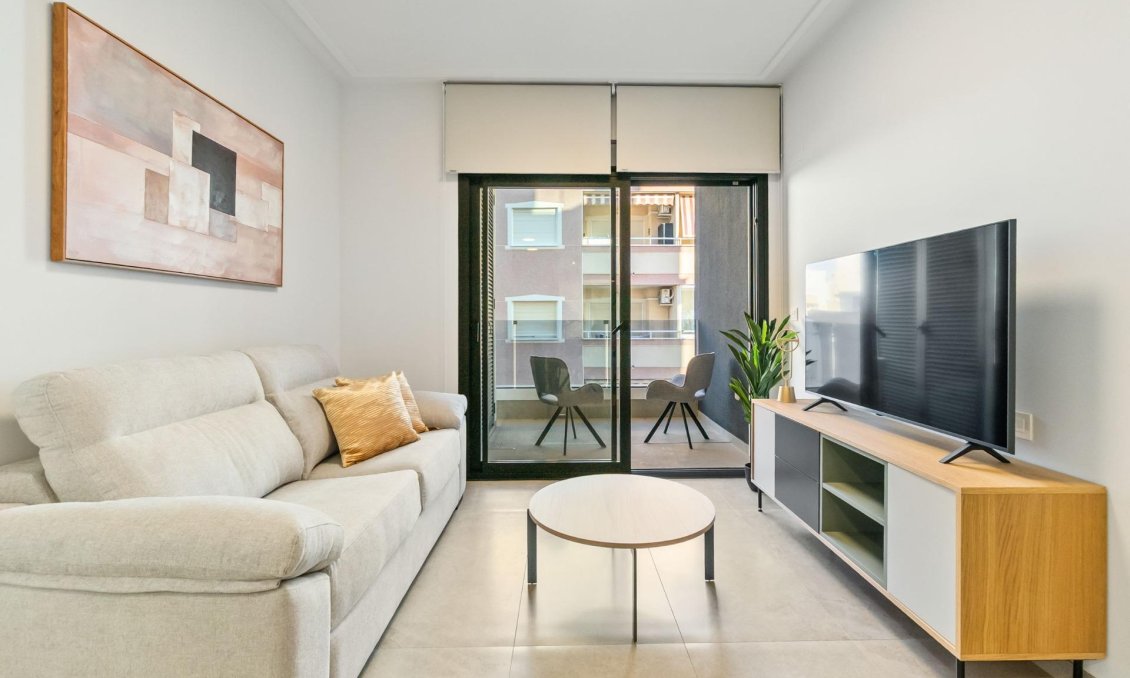 Használt Ingatlanok - Apartman -
Torrevieja - Playa del Cura