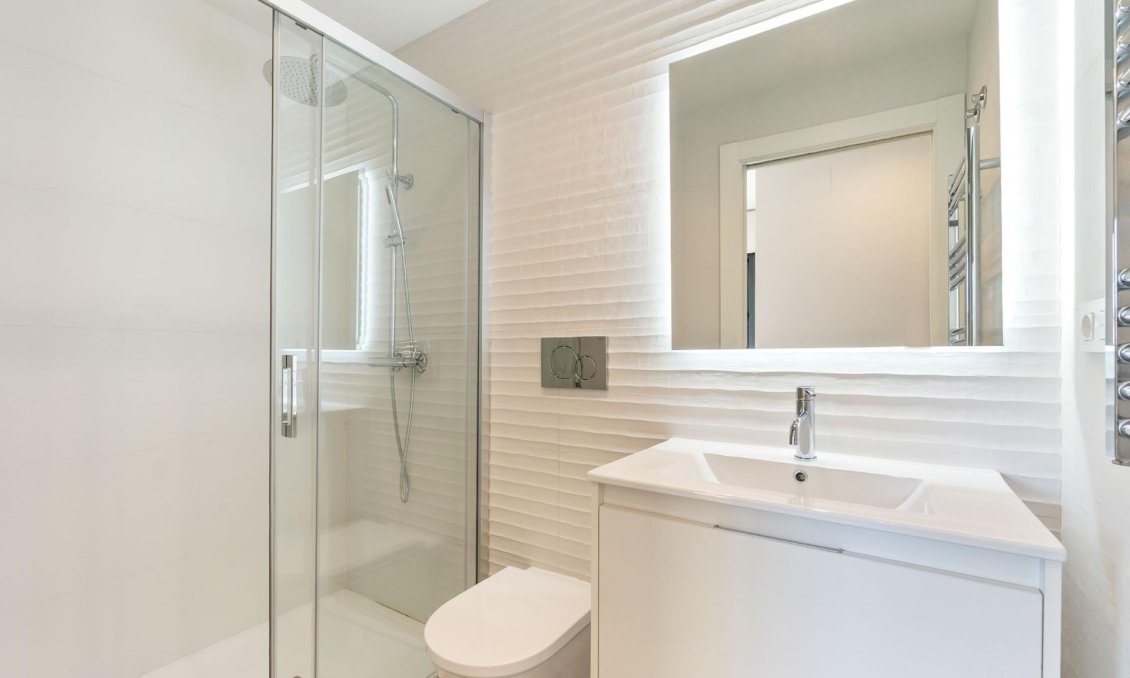 Használt Ingatlanok - Apartman -
Torrevieja - Playa del Cura