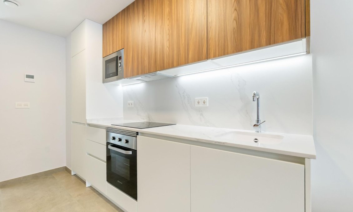 Használt Ingatlanok - Apartman -
Torrevieja - Playa del Cura