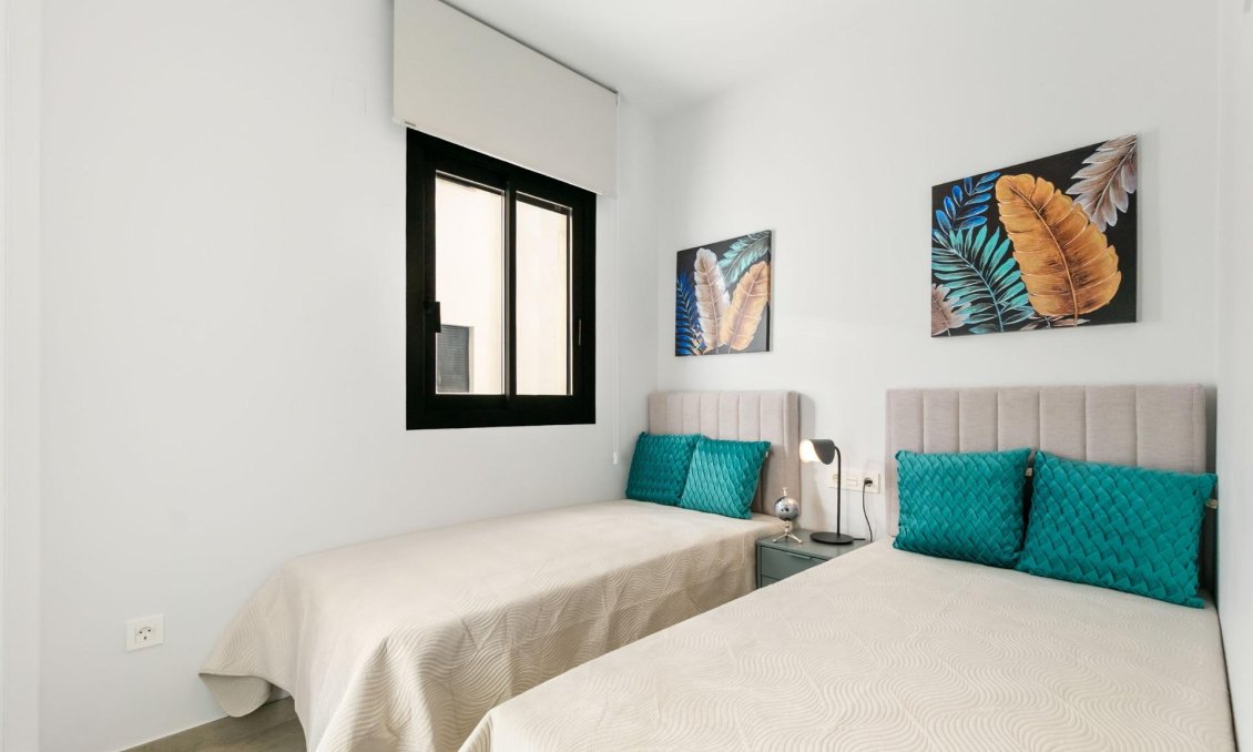 Használt Ingatlanok - Apartman -
Torrevieja - Playa del Cura