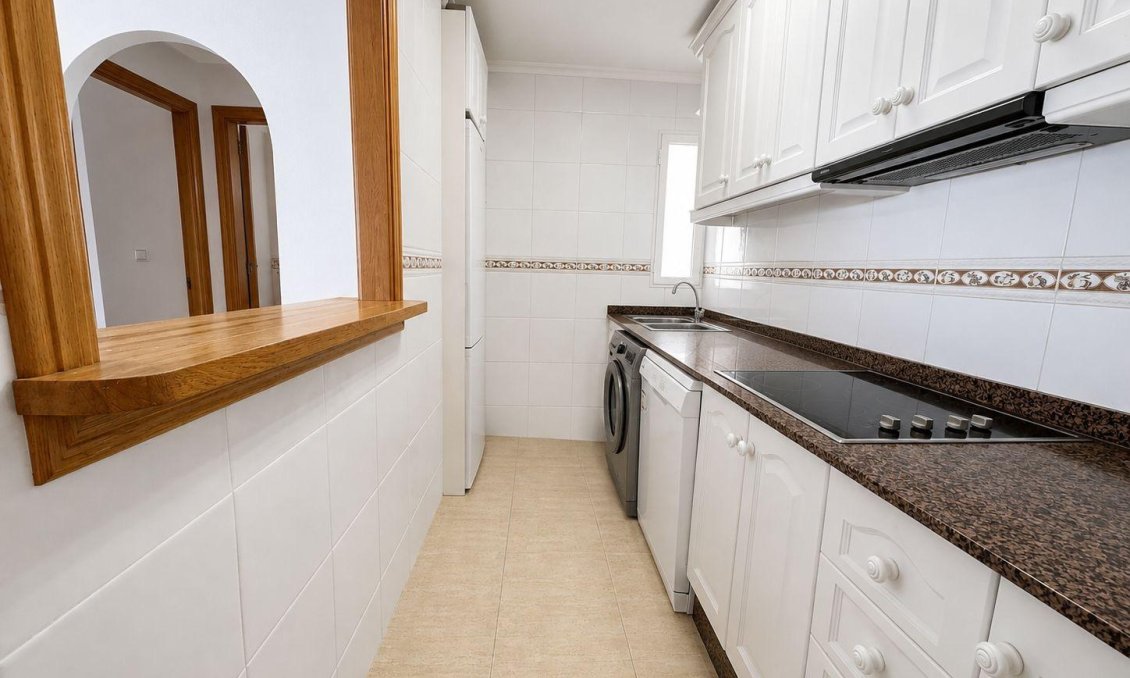 Használt Ingatlanok - Apartman -
Torrevieja - Playa del Cura