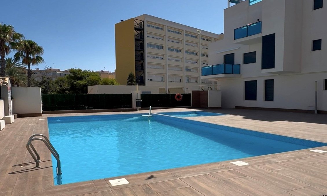Használt Ingatlanok - Apartman -
Torrevieja - Playa del Cura