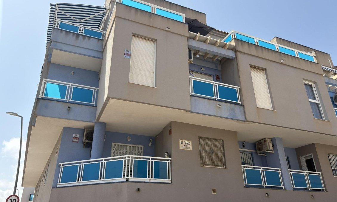 Használt Ingatlanok - Apartman -
Torrevieja - Playa del Cura