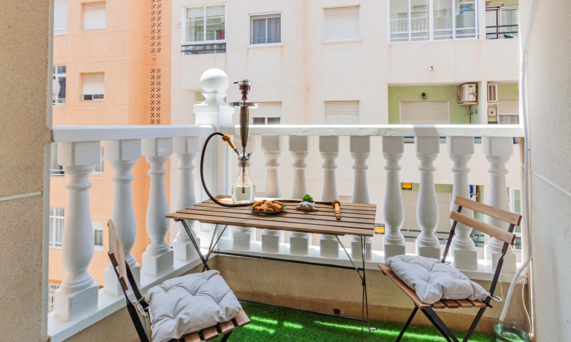 Használt Ingatlanok - Apartman -
Torrevieja - Playa del Cura