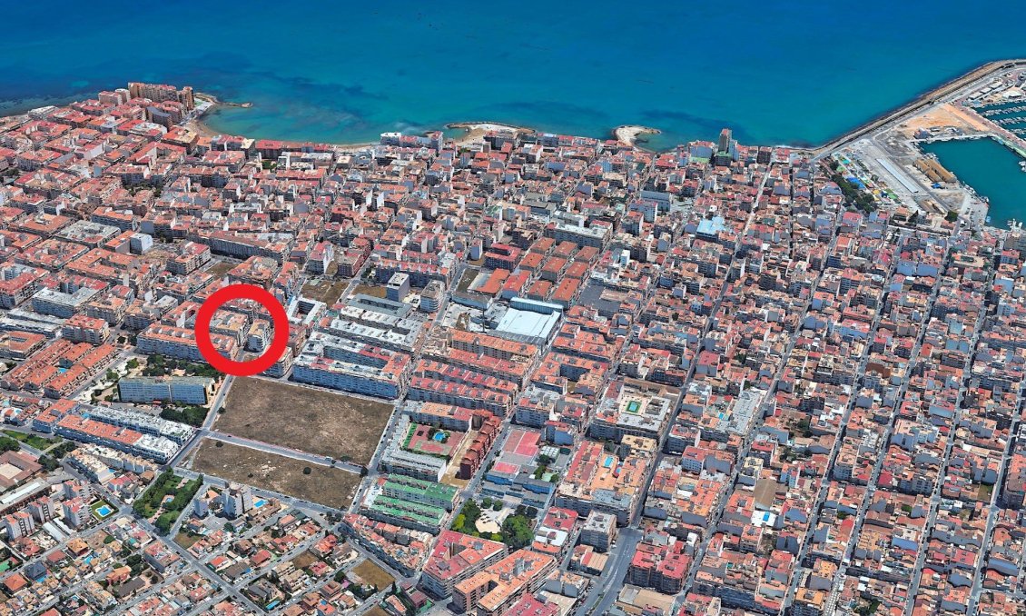 Használt Ingatlanok - Apartman -
Torrevieja - Playa del Cura