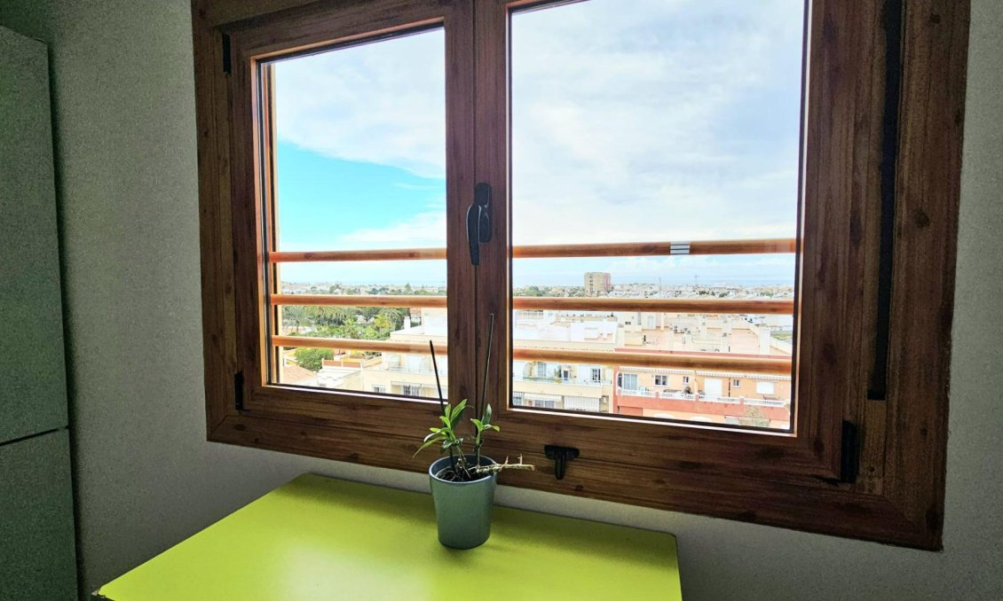 Használt Ingatlanok - Apartman -
Torrevieja - Nueva Torrevieja