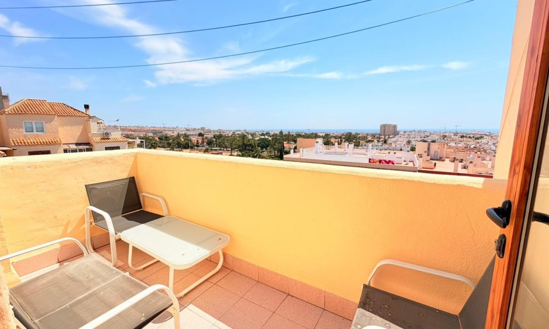 Használt Ingatlanok - Apartman -
Torrevieja - Nueva Torrevieja
