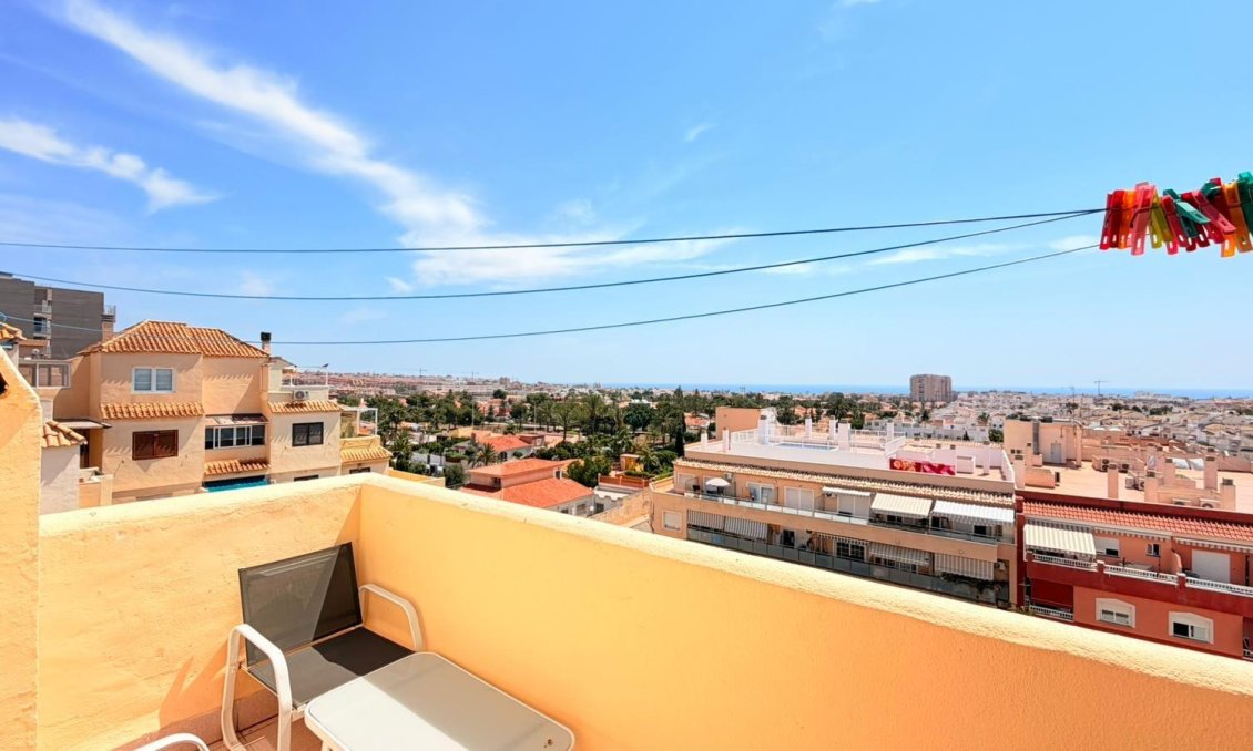 Használt Ingatlanok - Apartman -
Torrevieja - Nueva Torrevieja
