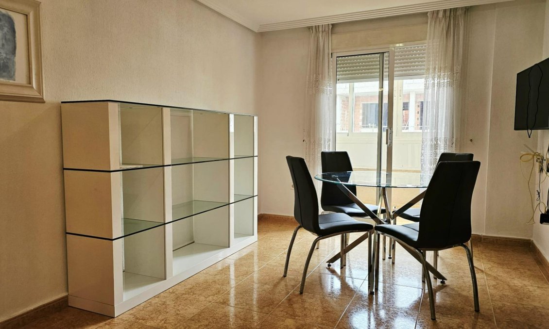 Használt Ingatlanok - Apartman -
Torrevieja - Curva Del Palangre
