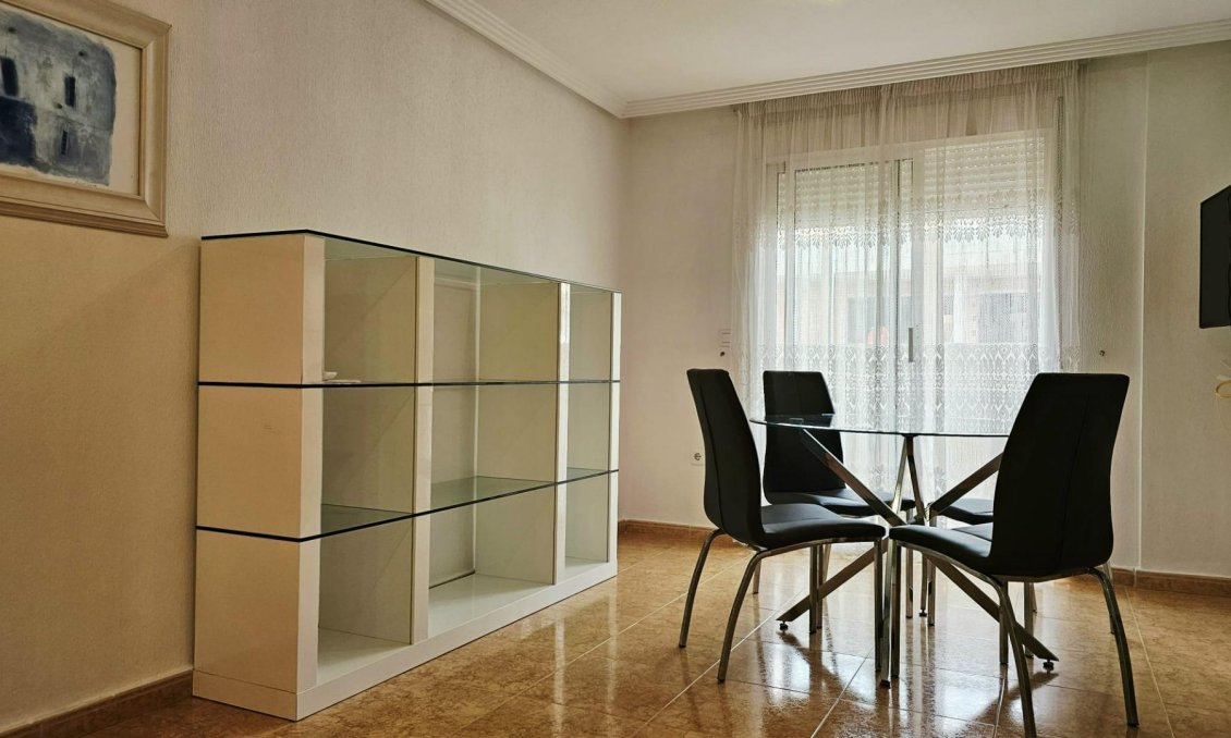 Használt Ingatlanok - Apartman -
Torrevieja - Curva Del Palangre