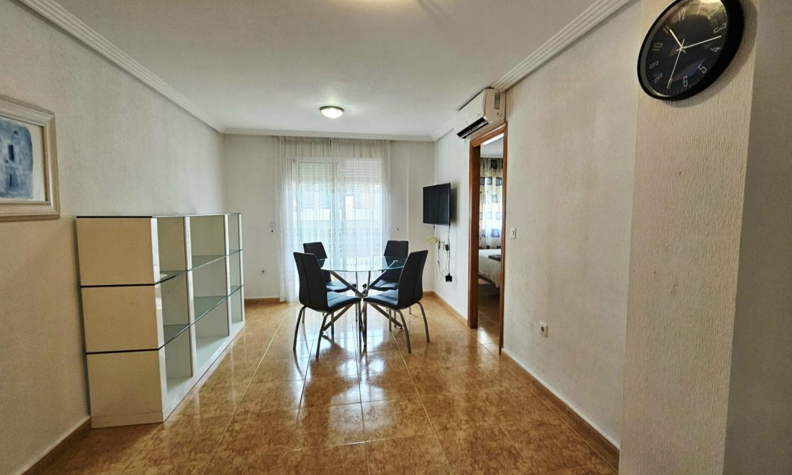 Használt Ingatlanok - Apartman -
Torrevieja - Curva Del Palangre