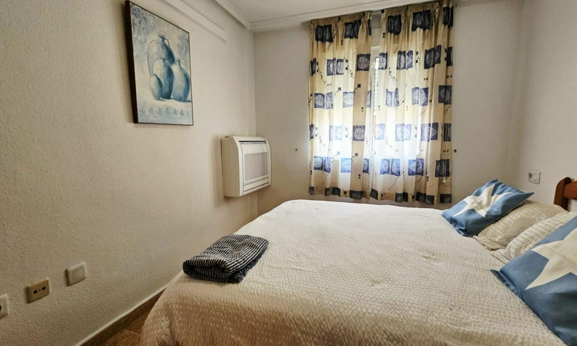 Használt Ingatlanok - Apartman -
Torrevieja - Curva Del Palangre