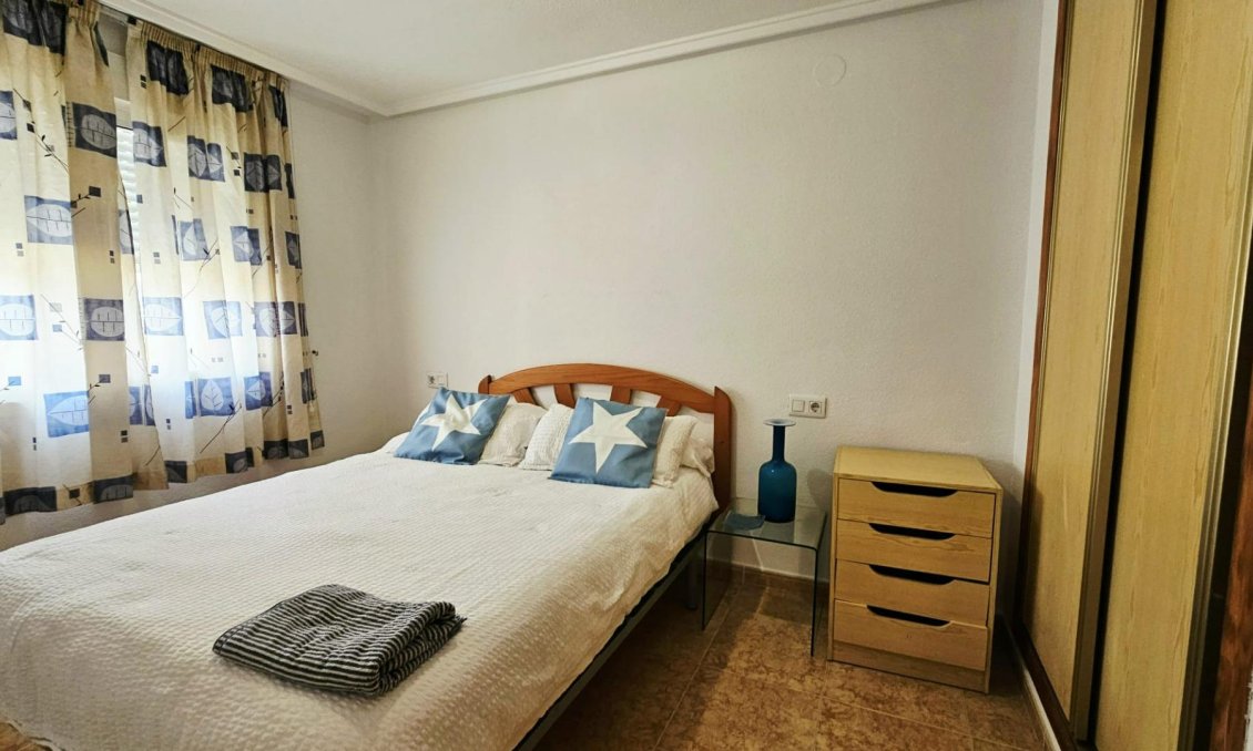 Használt Ingatlanok - Apartman -
Torrevieja - Curva Del Palangre