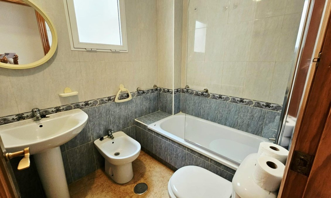 Használt Ingatlanok - Apartman -
Torrevieja - Curva Del Palangre