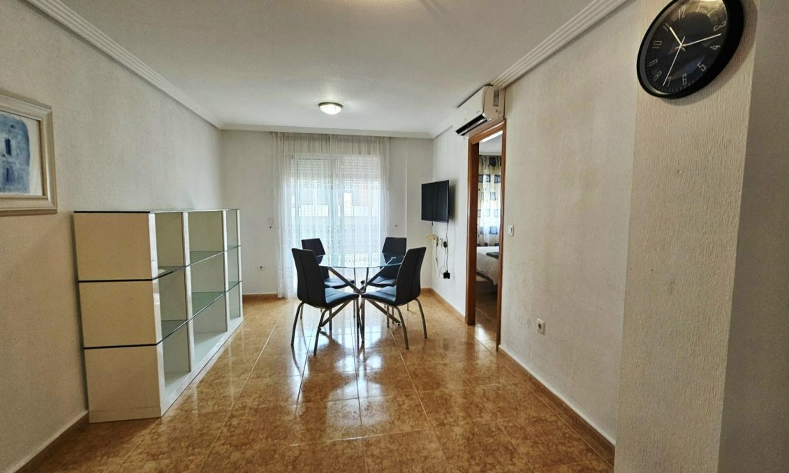 Használt Ingatlanok - Apartman -
Torrevieja - Curva Del Palangre