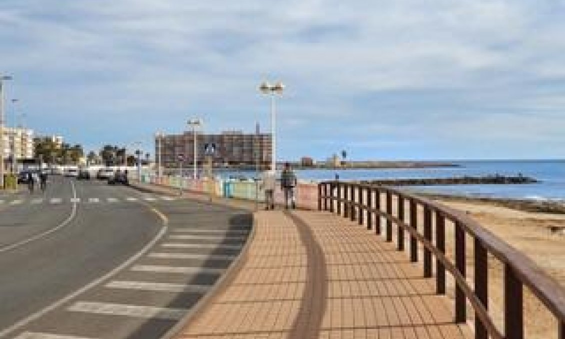 Használt Ingatlanok - Apartman -
Torrevieja - Curva Del Palangre