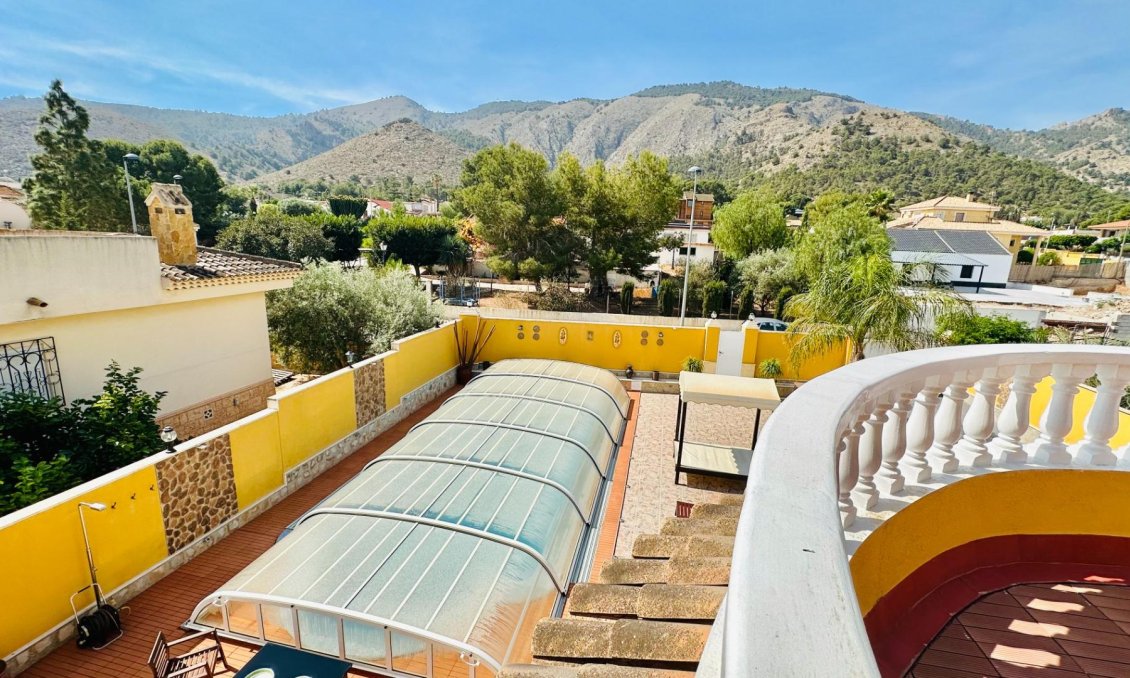 Használt Ingatlanok - Villa -
Orihuela - Urb. Montepinar