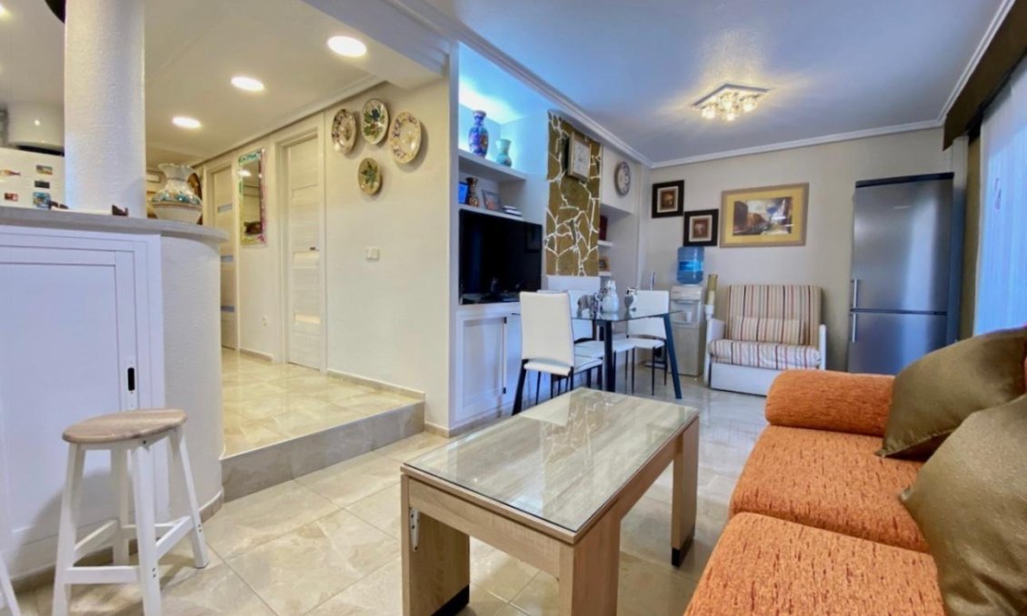 Resale - Apartment -
Torrevieja - Torre La Mata