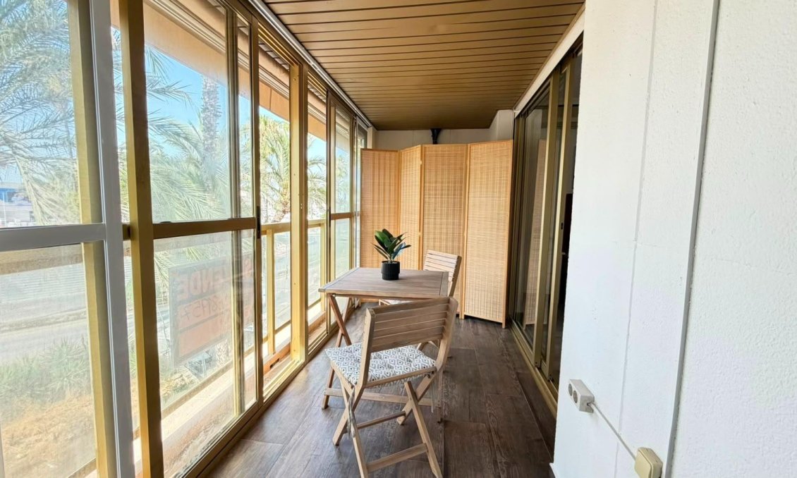 Használt Ingatlanok - Apartman -
Torrevieja - Centrum - Muelle Pesquero