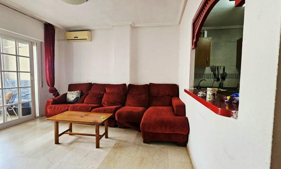 Resale - Apartment -
Torrevieja - Playa de los Locos