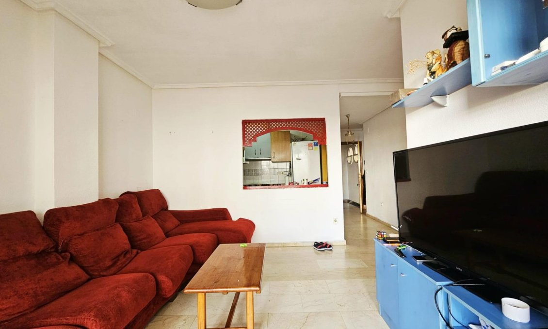 Resale - Apartment -
Torrevieja - Playa de los Locos