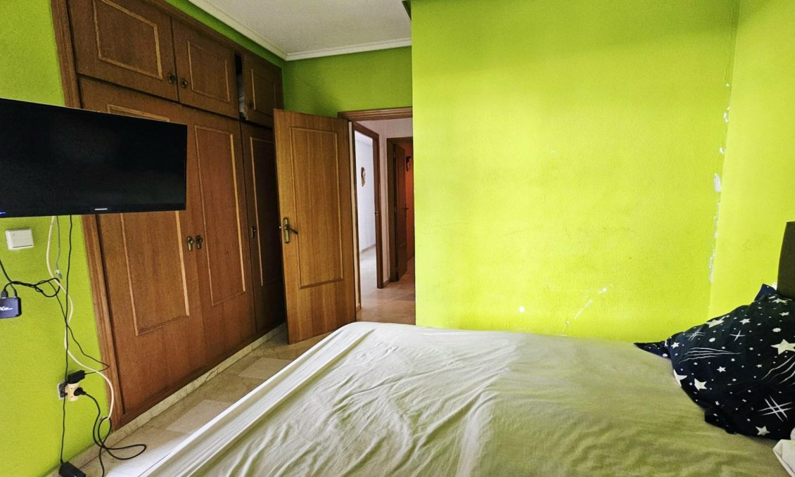 Resale - Apartment -
Torrevieja - Playa de los Locos