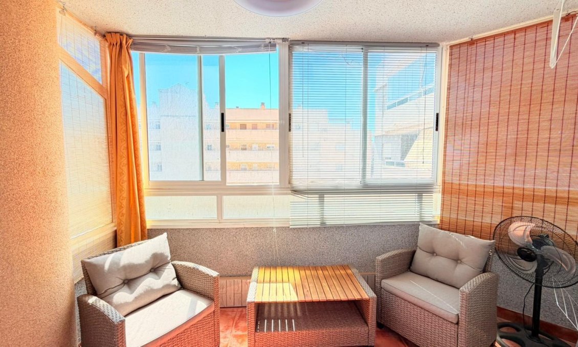 Használt Ingatlanok - Apartman -
Torrevieja - Nueva Torrevieja