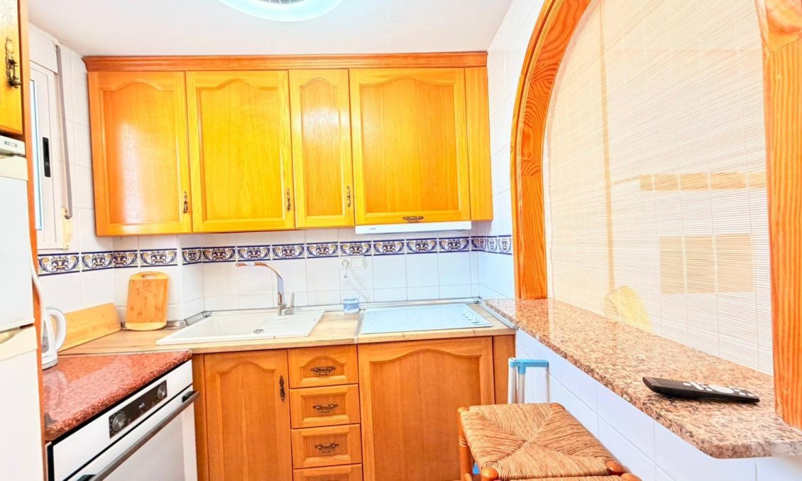Használt Ingatlanok - Apartman -
Torrevieja - Nueva Torrevieja