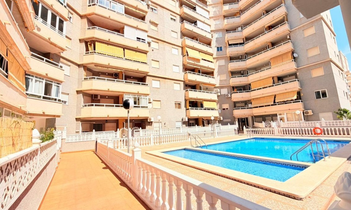 Használt Ingatlanok - Apartman -
Torrevieja - Nueva Torrevieja