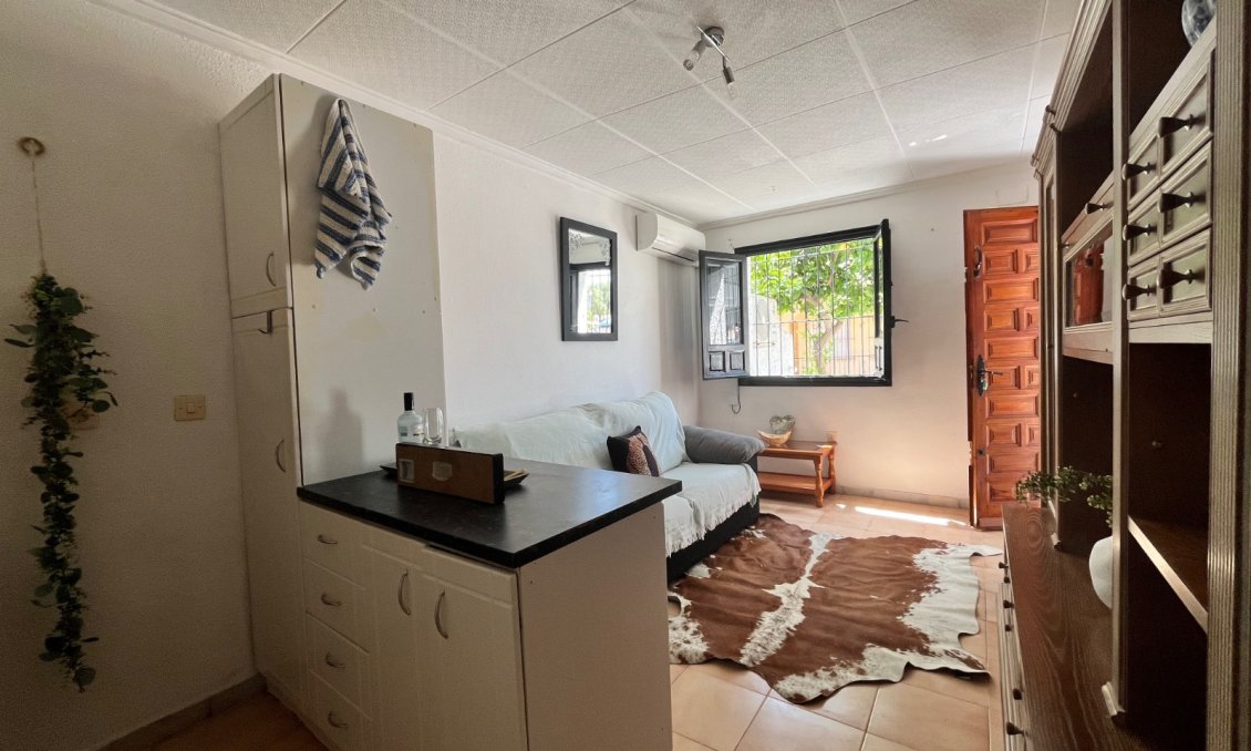 Revente - Villa -
San Fulgencio - Costa Blanca