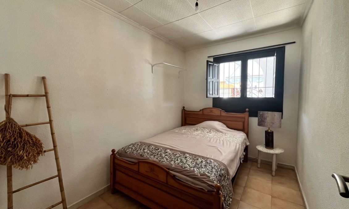 Revente - Villa -
San Fulgencio - Costa Blanca