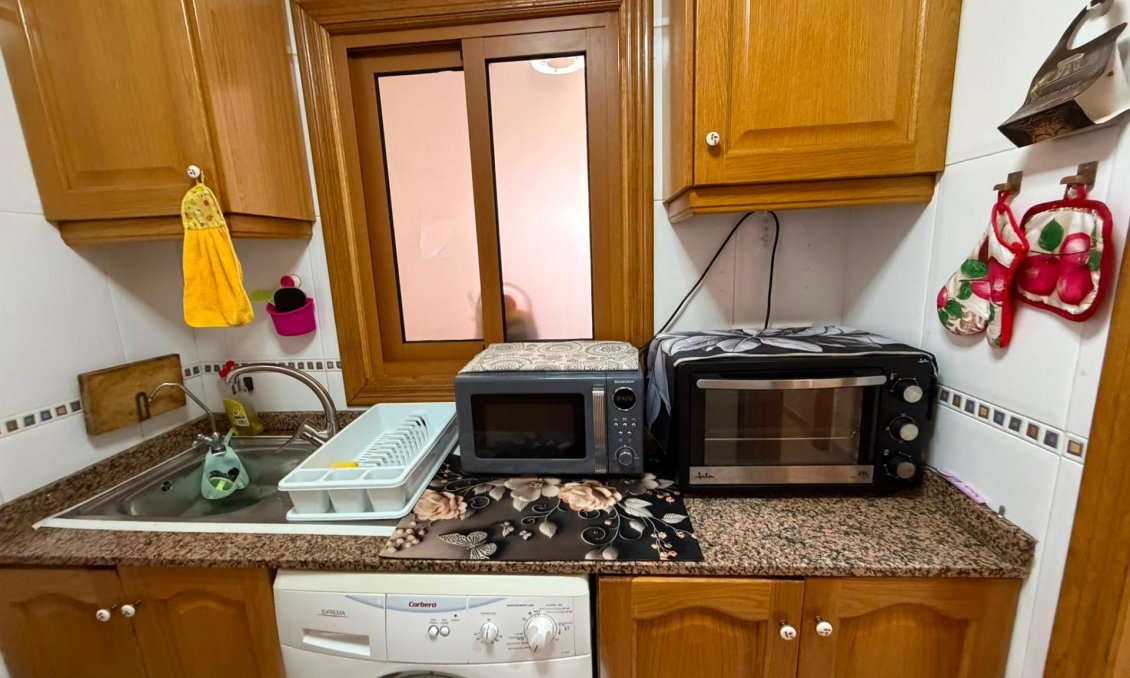 Revente - Appartement -
Torrevieja - Estacion De Autobuses