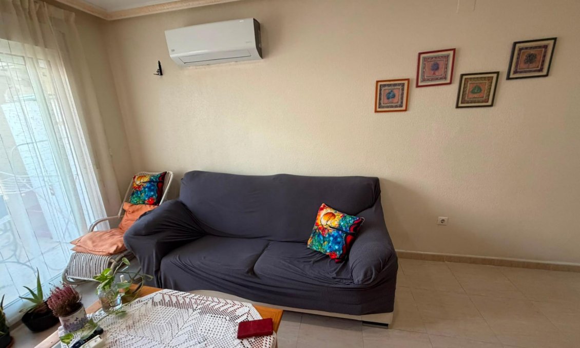 Revente - Appartement -
Torrevieja - Estacion De Autobuses