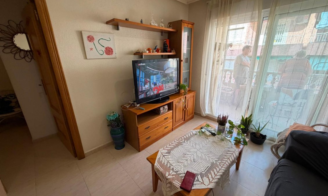 Revente - Appartement -
Torrevieja - Estacion De Autobuses
