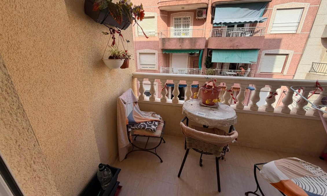 Revente - Appartement -
Torrevieja - Estacion De Autobuses