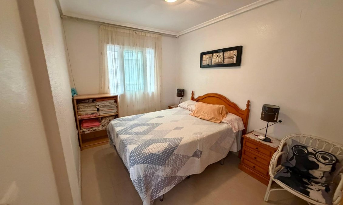 Revente - Appartement -
Torrevieja - Estacion De Autobuses
