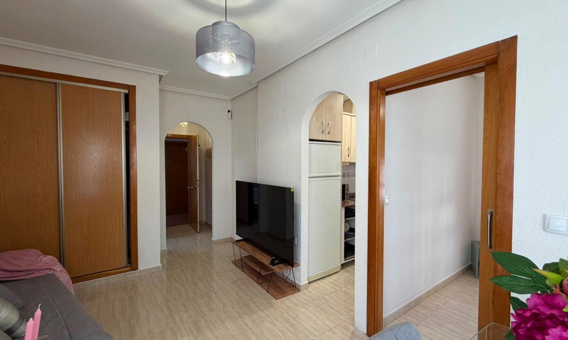 Revente - Appartement -
Torrevieja - Estacion De Autobuses